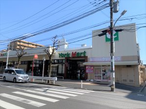 ヨークマート谷津店：約800m