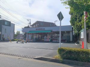 まいばすけっと篠崎町5丁目店：徒歩12分（910ｍ）