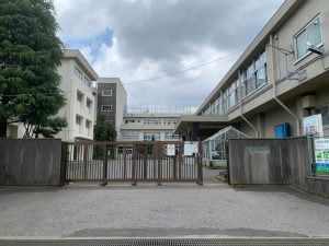 市川市立第八中学校：徒歩7分（545ｍ）